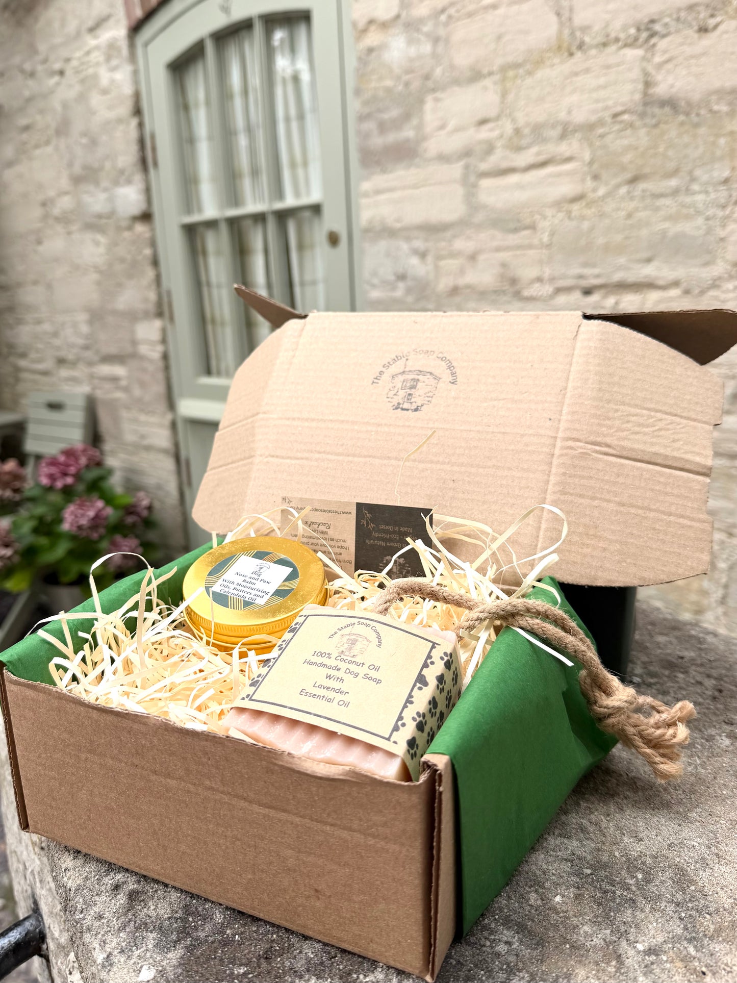 The Pampered Dog Gift Box