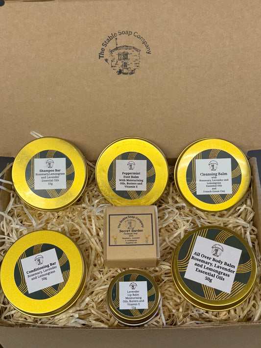 Holiday essential Gift Box
